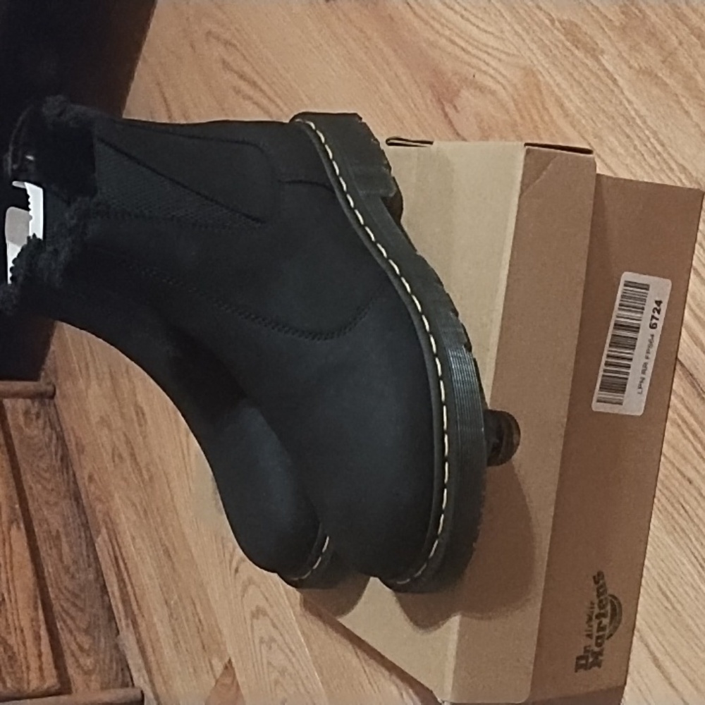 Dr Martens BRAND NEW
